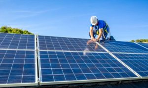 Installation et mise en production des panneaux solaires photovoltaïques à Bazas